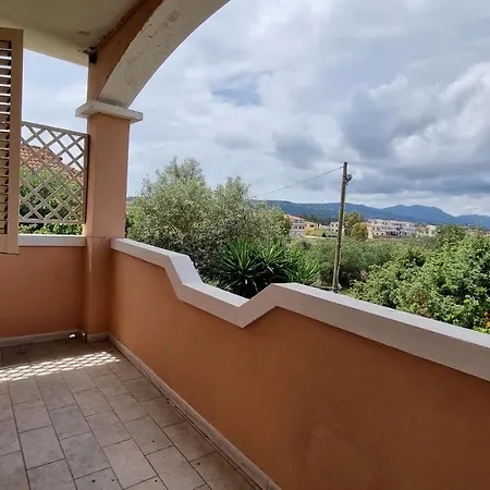 Holiday home L'elicriso