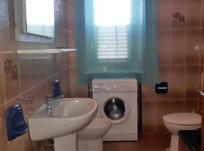 L'elicriso بيت للعطل *